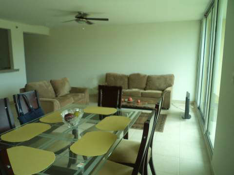 VIP Housing | Bienes Raices y Relocation