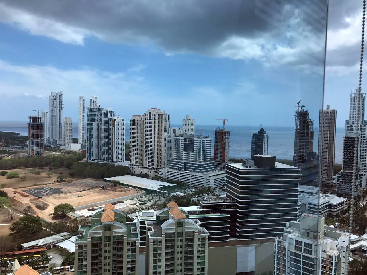 VIP Housing | Bienes Raices y Relocation