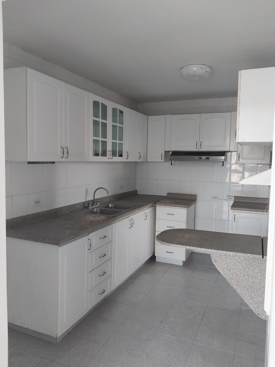 VIP Housing | Bienes Raices y Relocation