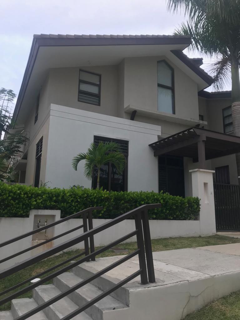 VIP Housing | Bienes Raices y Relocation