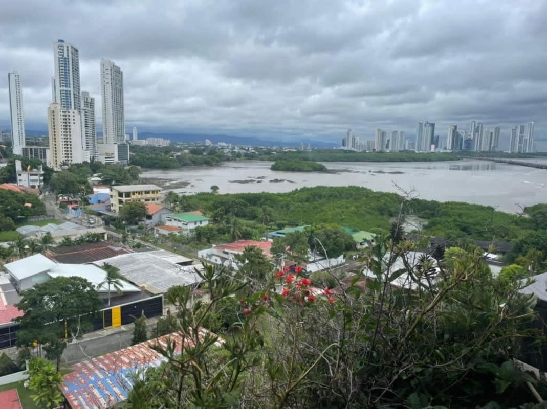 VIP Housing | Bienes Raices y Relocation