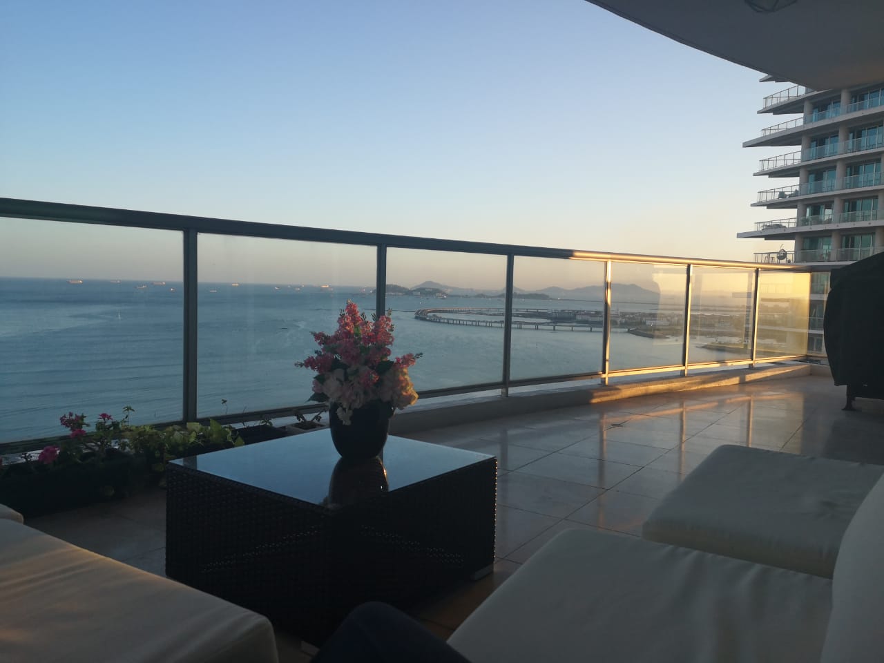 VIP Housing | Bienes Raices y Relocation