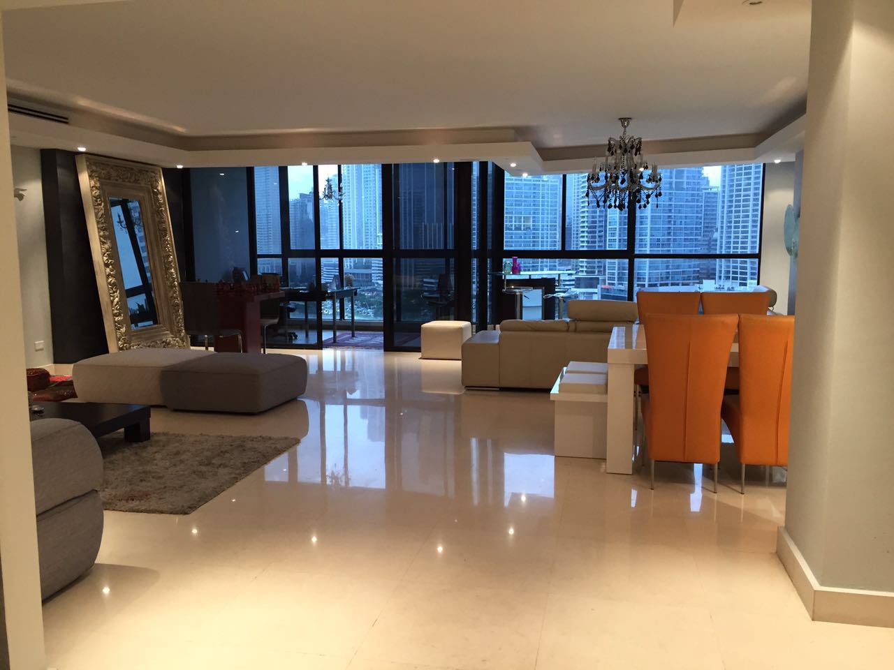 VIP Housing | Bienes Raices y Relocation