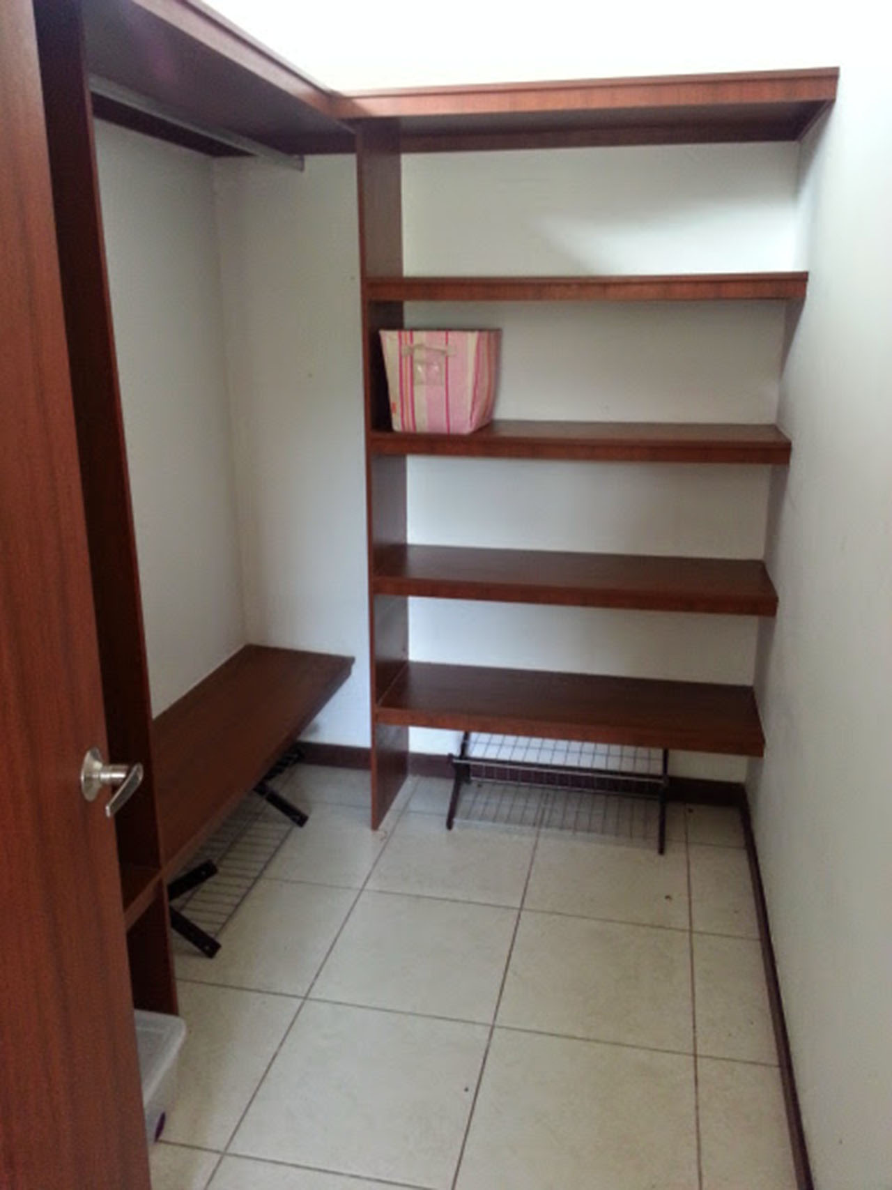 VIP Housing | Bienes Raices y Relocation