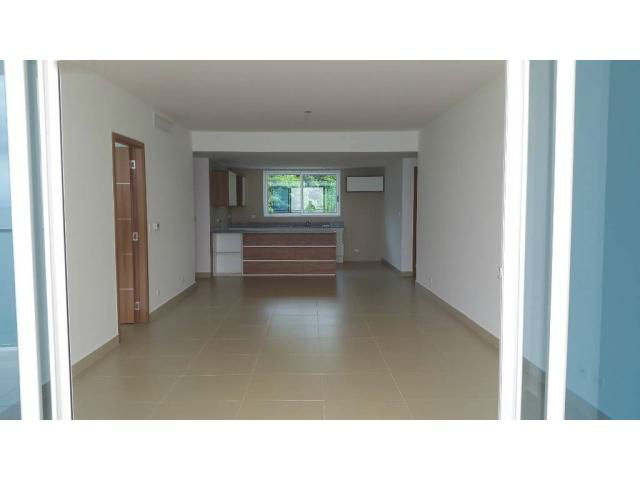 VIP Housing | Bienes Raices y Relocation