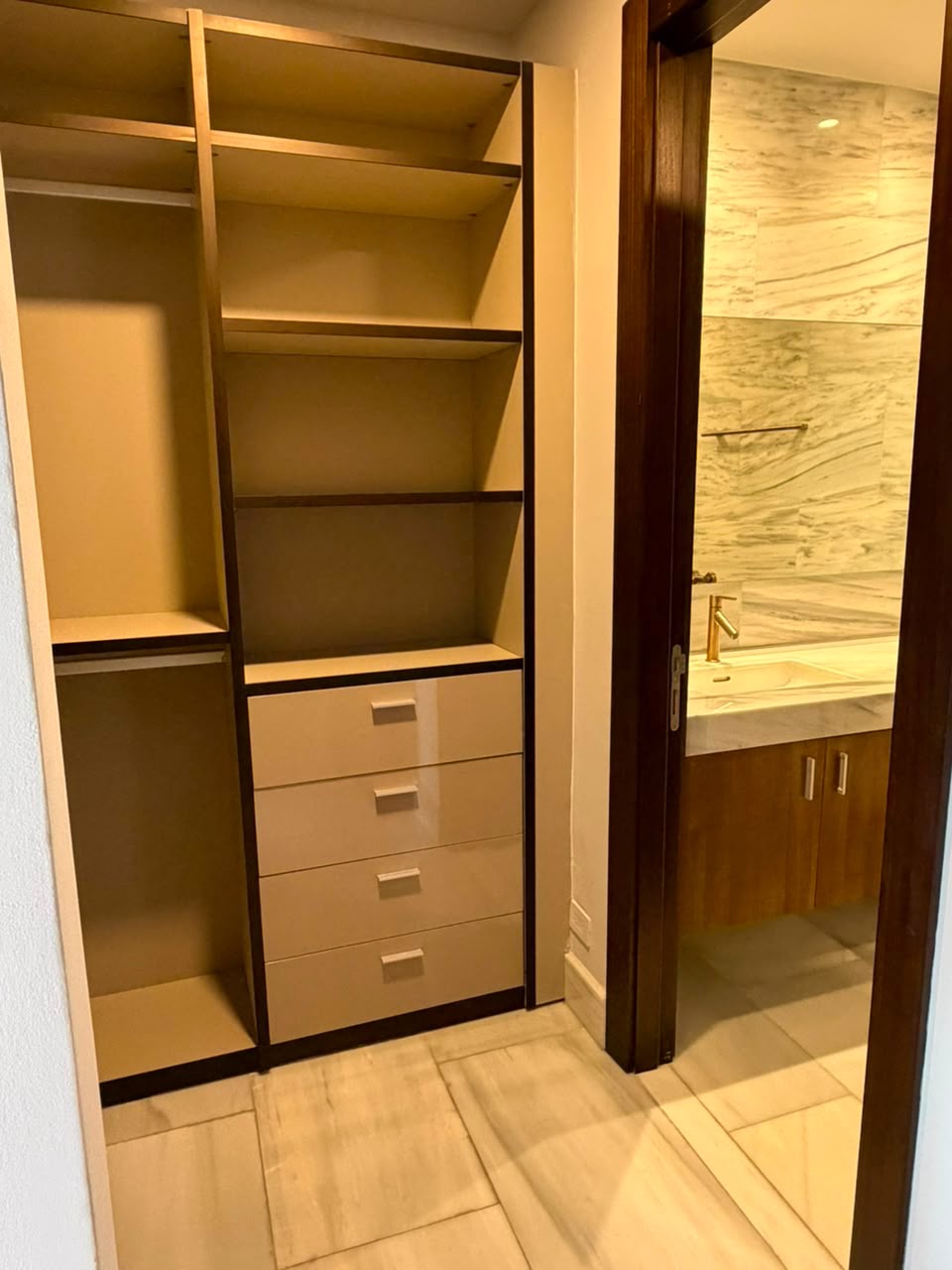 VIP Housing | Bienes Raices y Relocation