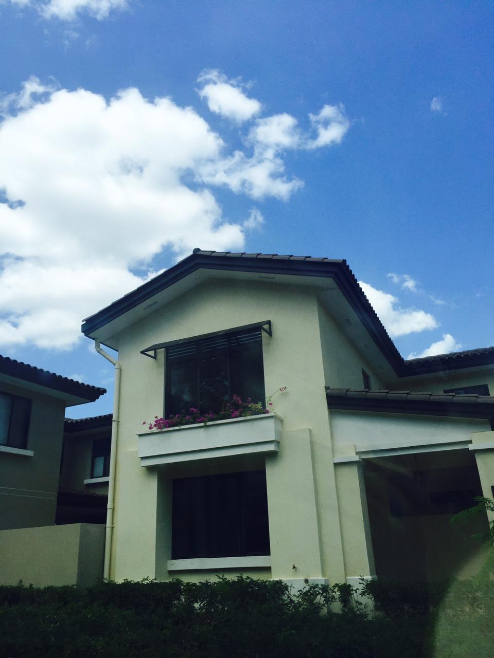 VIP Housing | Bienes Raices y Relocation