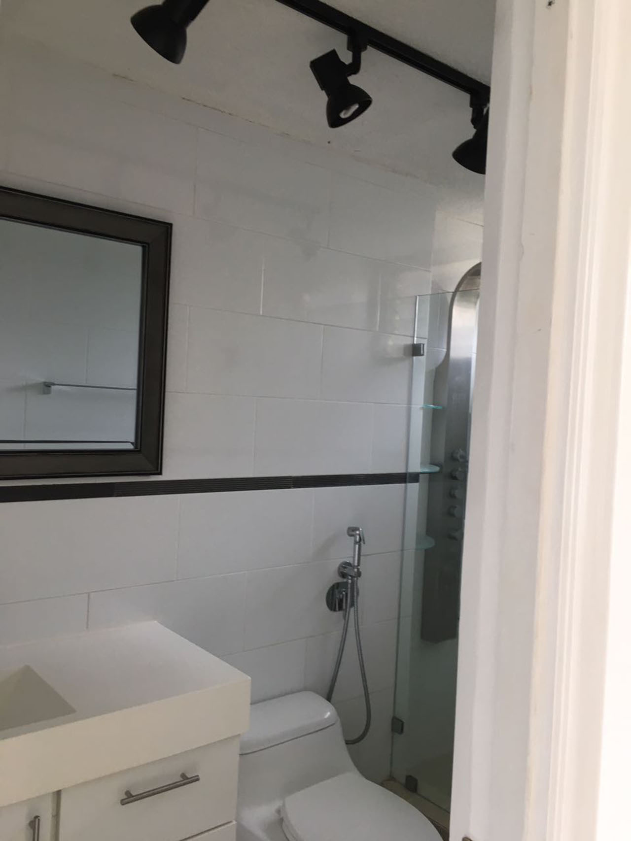 VIP Housing | Bienes Raices y Relocation