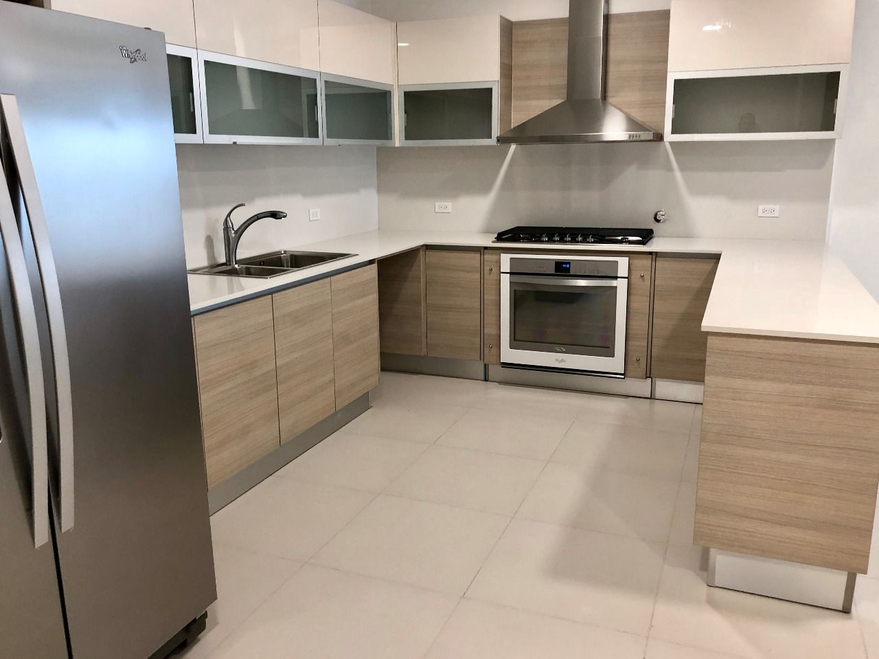 VIP Housing | Bienes Raices y Relocation