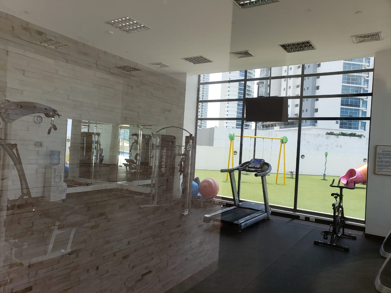 VIP Housing | Bienes Raices y Relocation