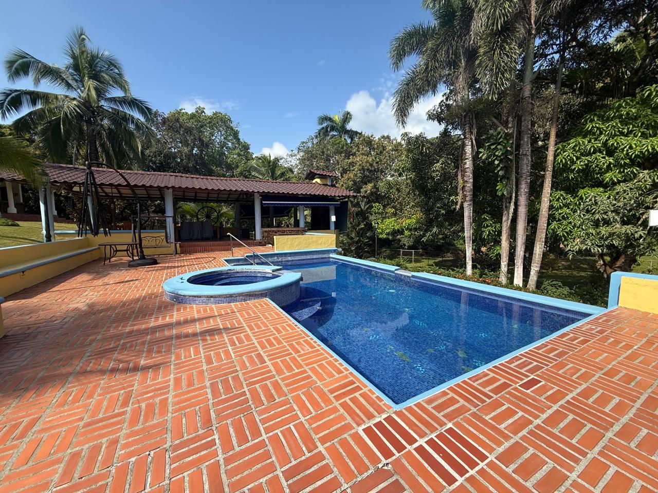 VIP Housing | Bienes Raices y Relocation