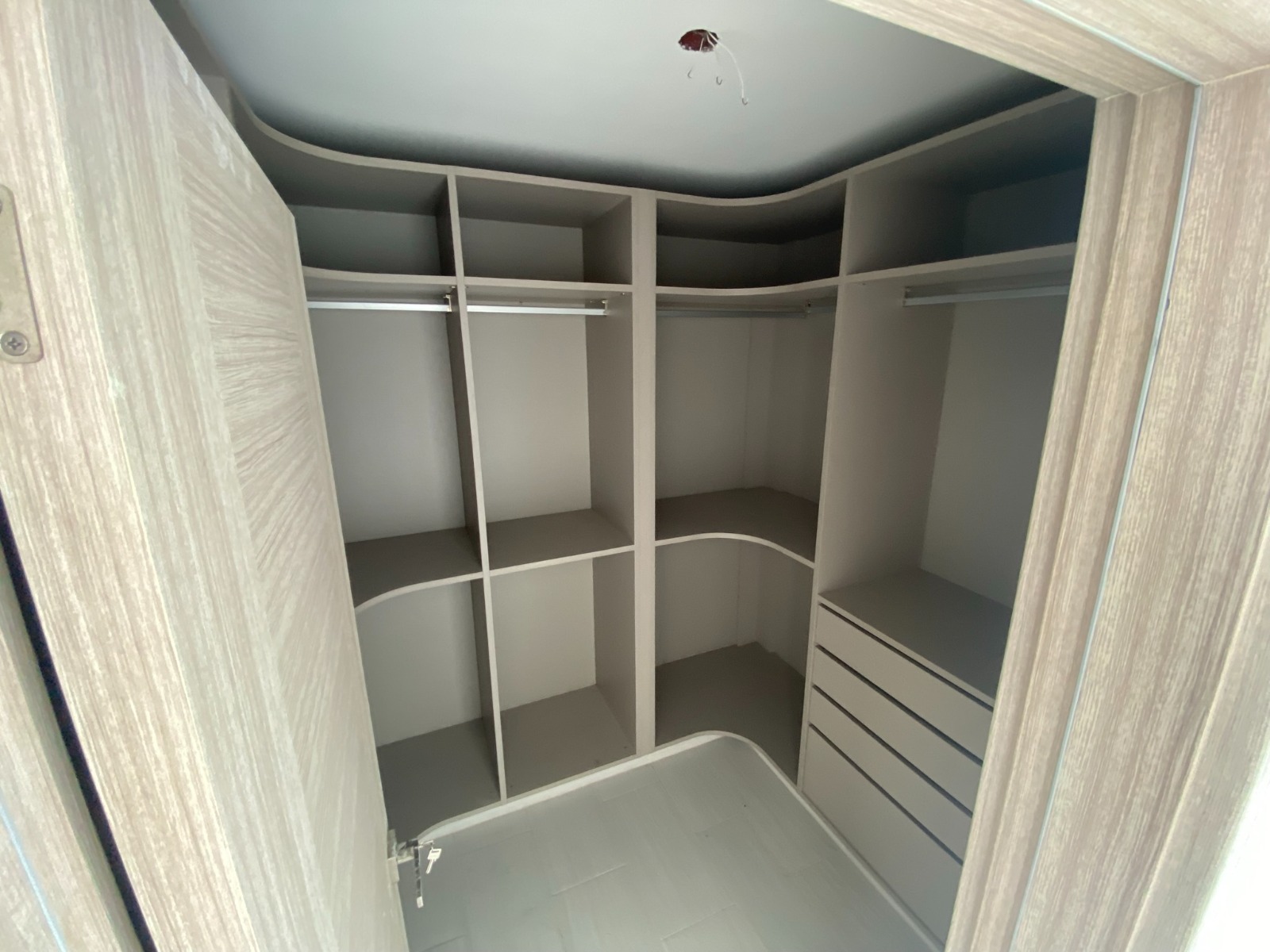 VIP Housing | Bienes Raices y Relocation