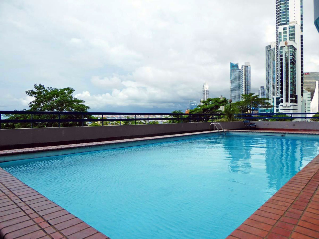 VIP Housing | Bienes Raices y Relocation