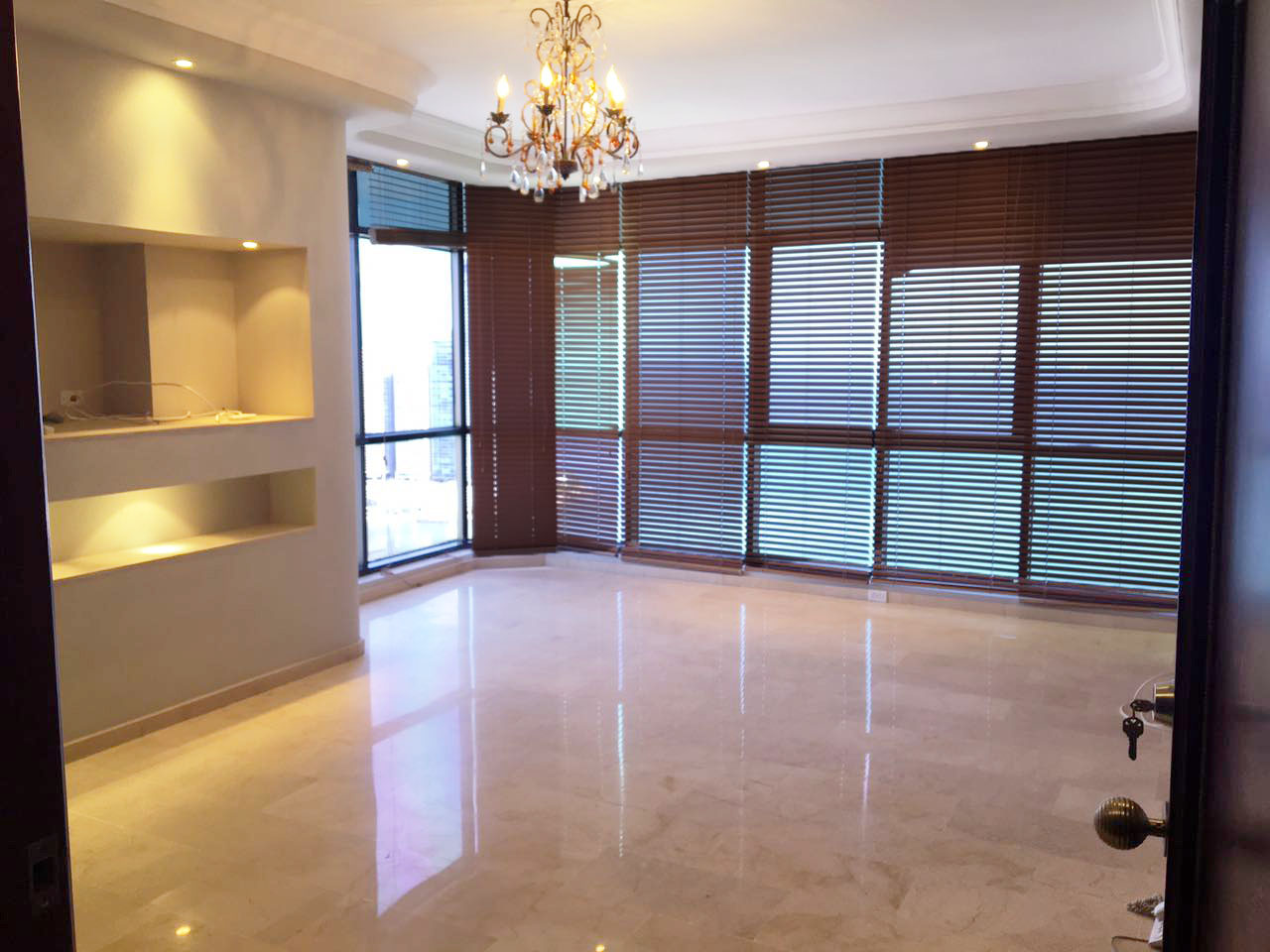 VIP Housing | Bienes Raices y Relocation