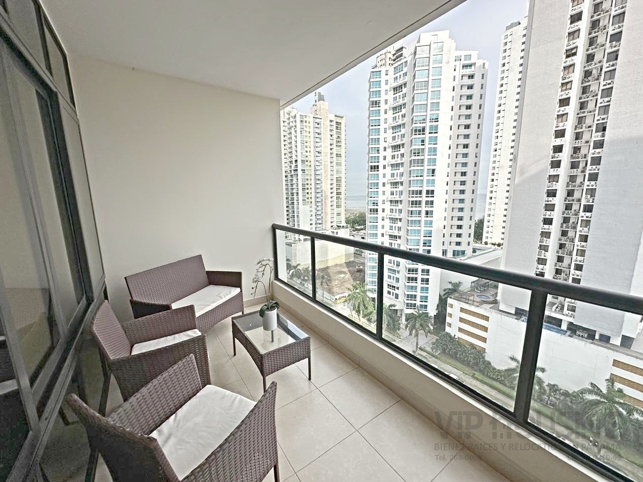 VIP Housing | Bienes Raices y Relocation