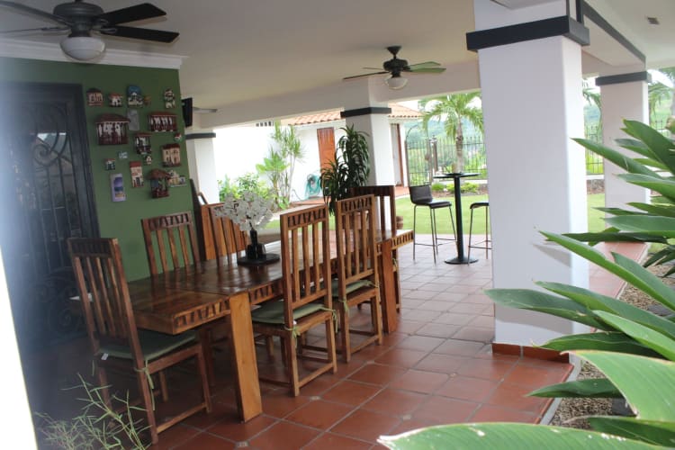 VIP Housing | Bienes Raices y Relocation