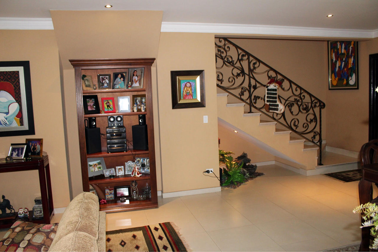 VIP Housing | Bienes Raices y Relocation