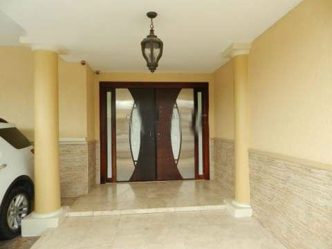 VIP Housing | Bienes Raices y Relocation