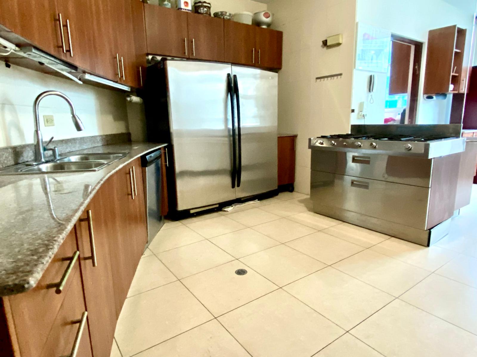 VIP Housing | Bienes Raices y Relocation