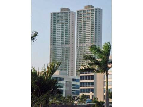 VIP Housing | Bienes Raices y Relocation