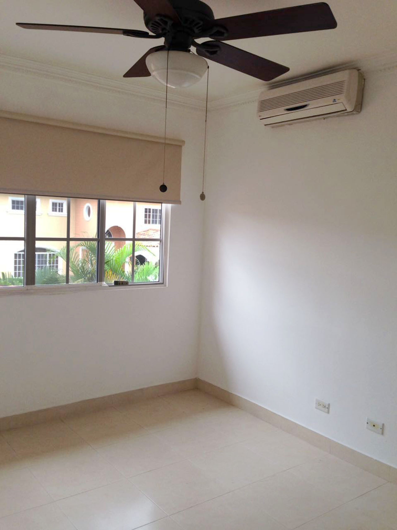 VIP Housing | Bienes Raices y Relocation