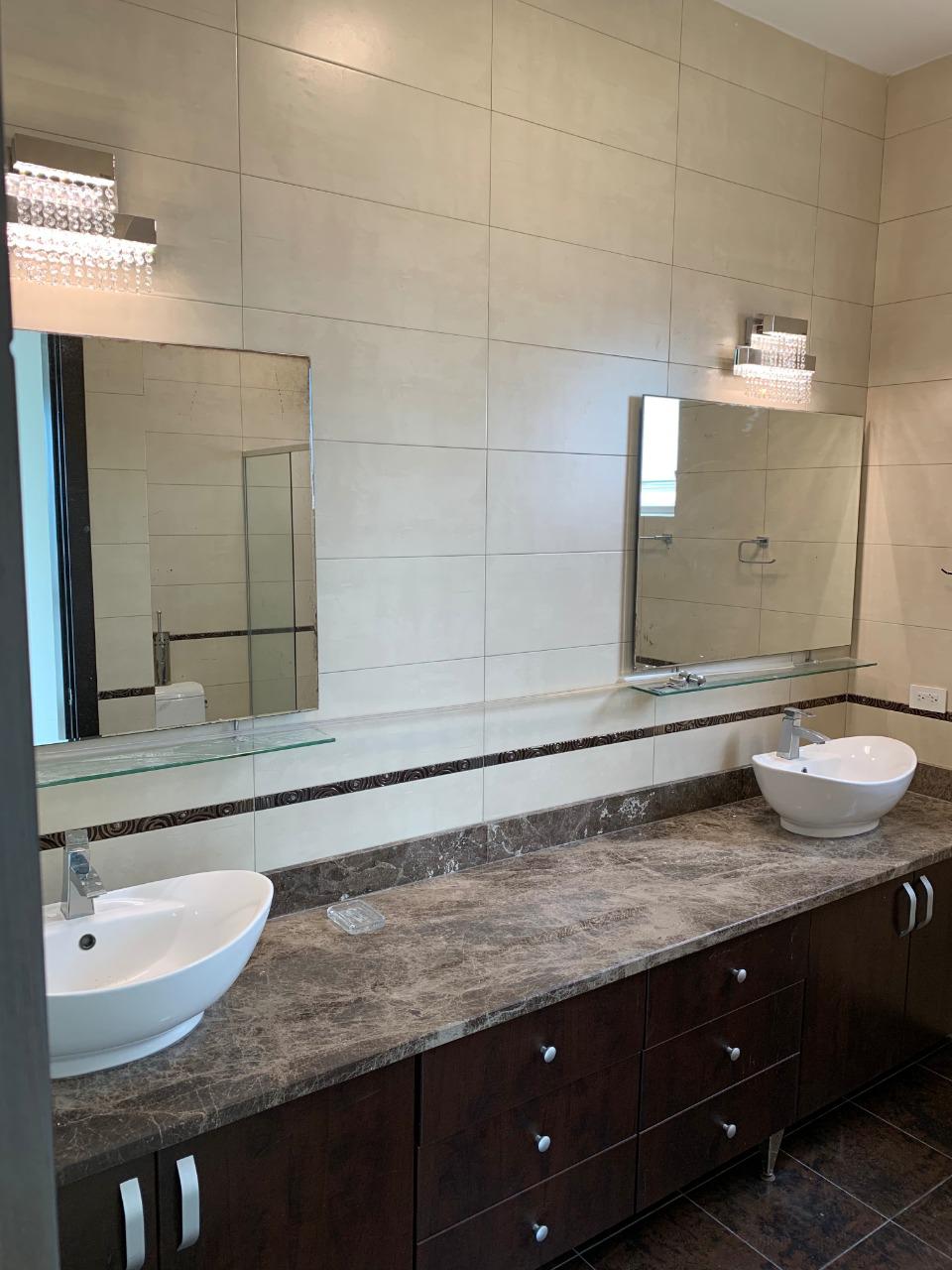VIP Housing | Bienes Raices y Relocation