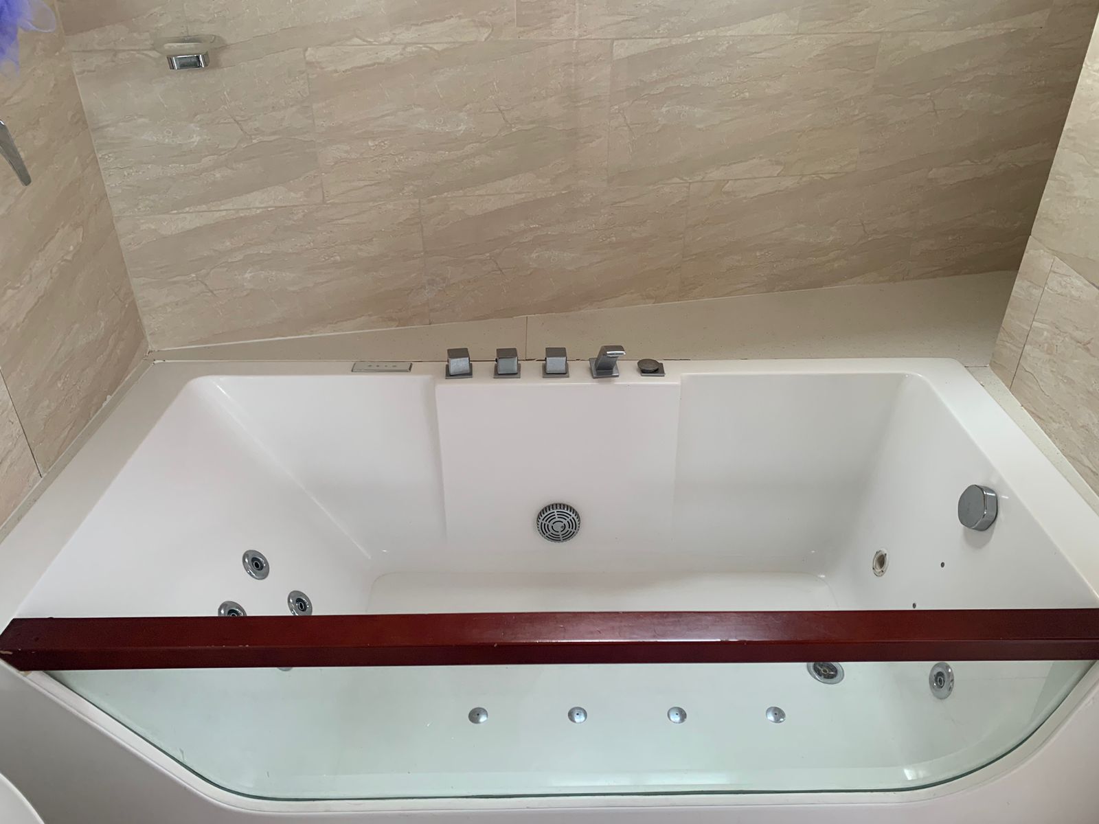 VIP Housing | Bienes Raices y Relocation