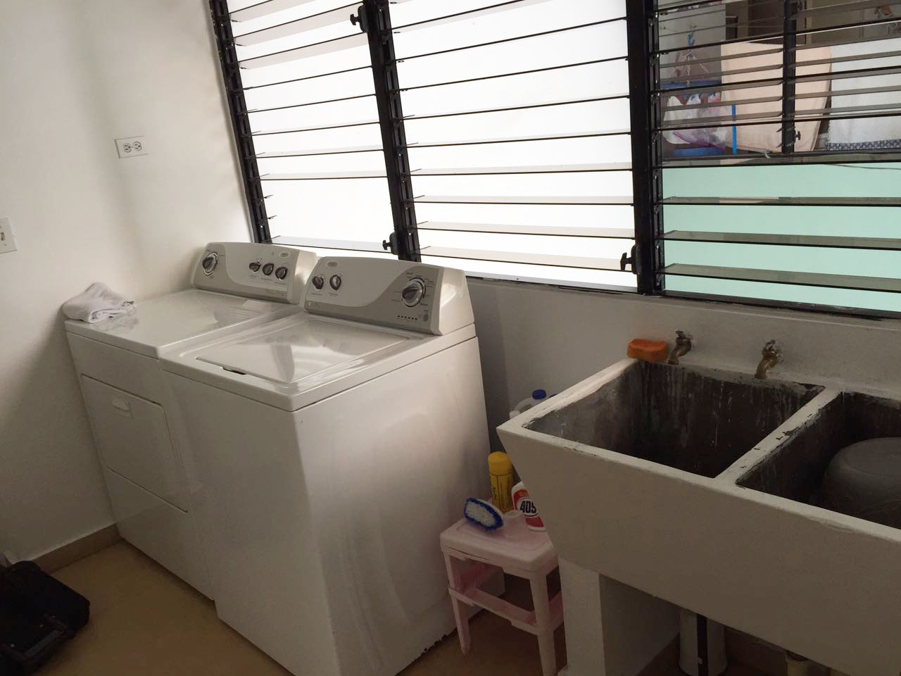 VIP Housing | Bienes Raices y Relocation