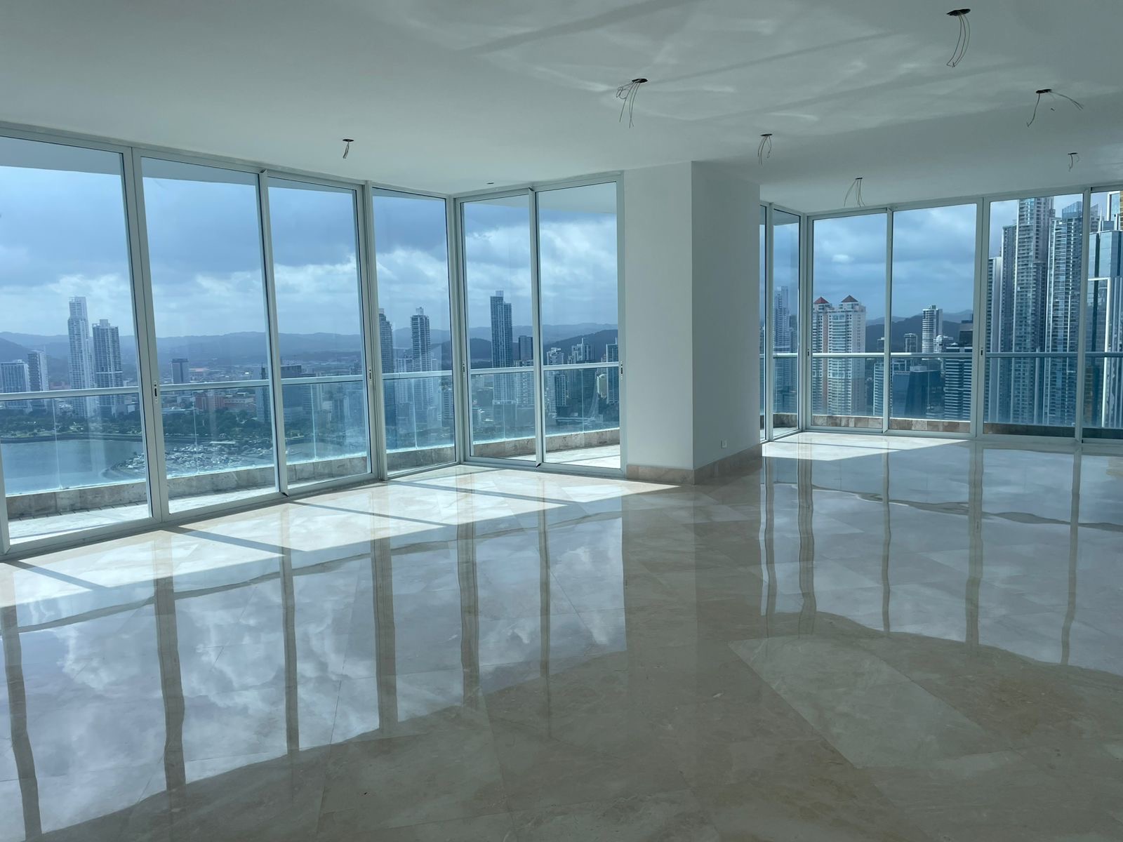 VIP Housing | Bienes Raices y Relocation