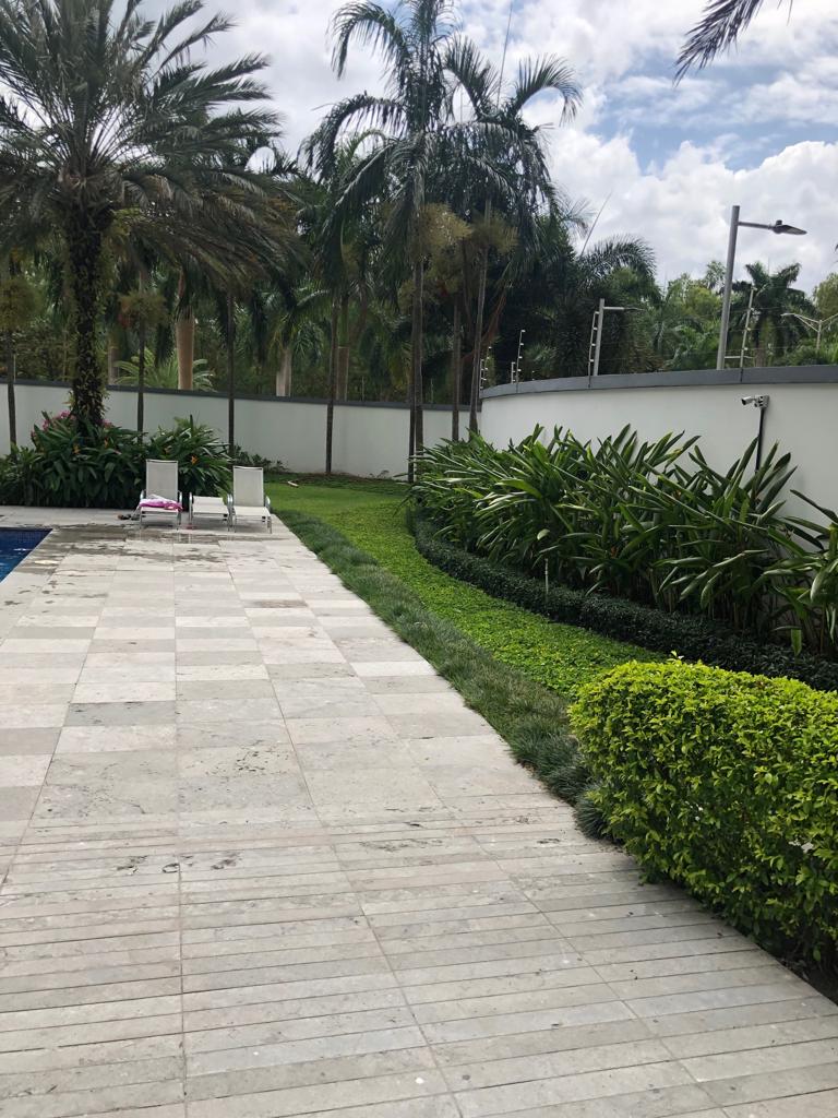 VIP Housing | Bienes Raices y Relocation