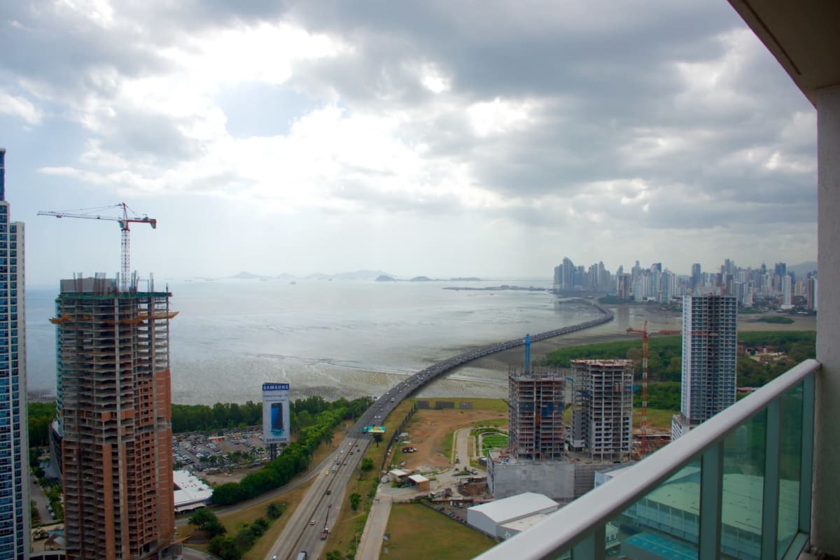 VIP Housing | Bienes Raices y Relocation