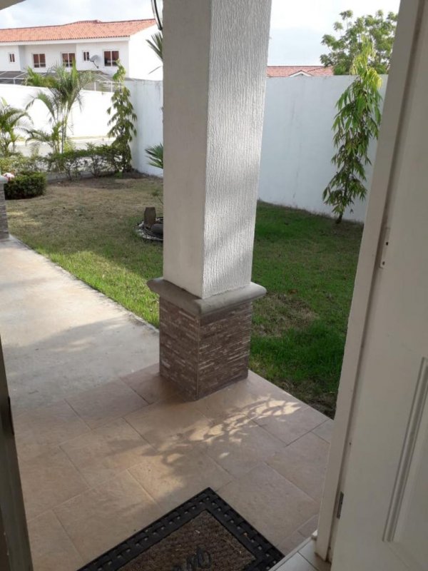 VIP Housing | Bienes Raices y Relocation