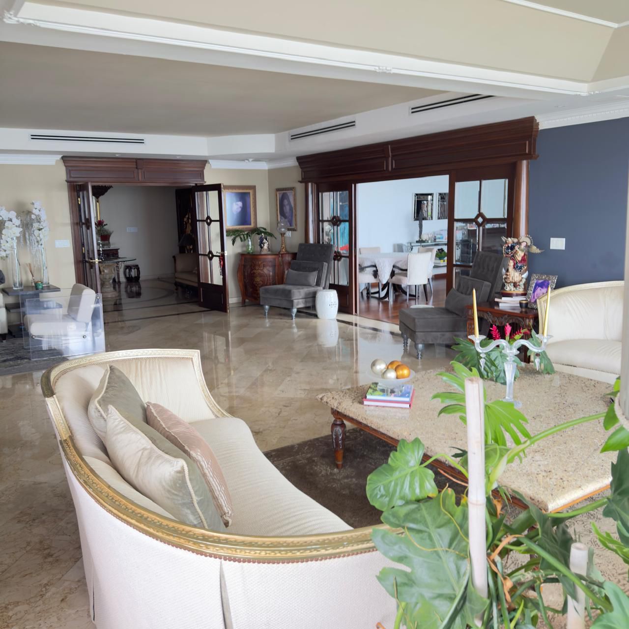 VIP Housing | Bienes Raices y Relocation