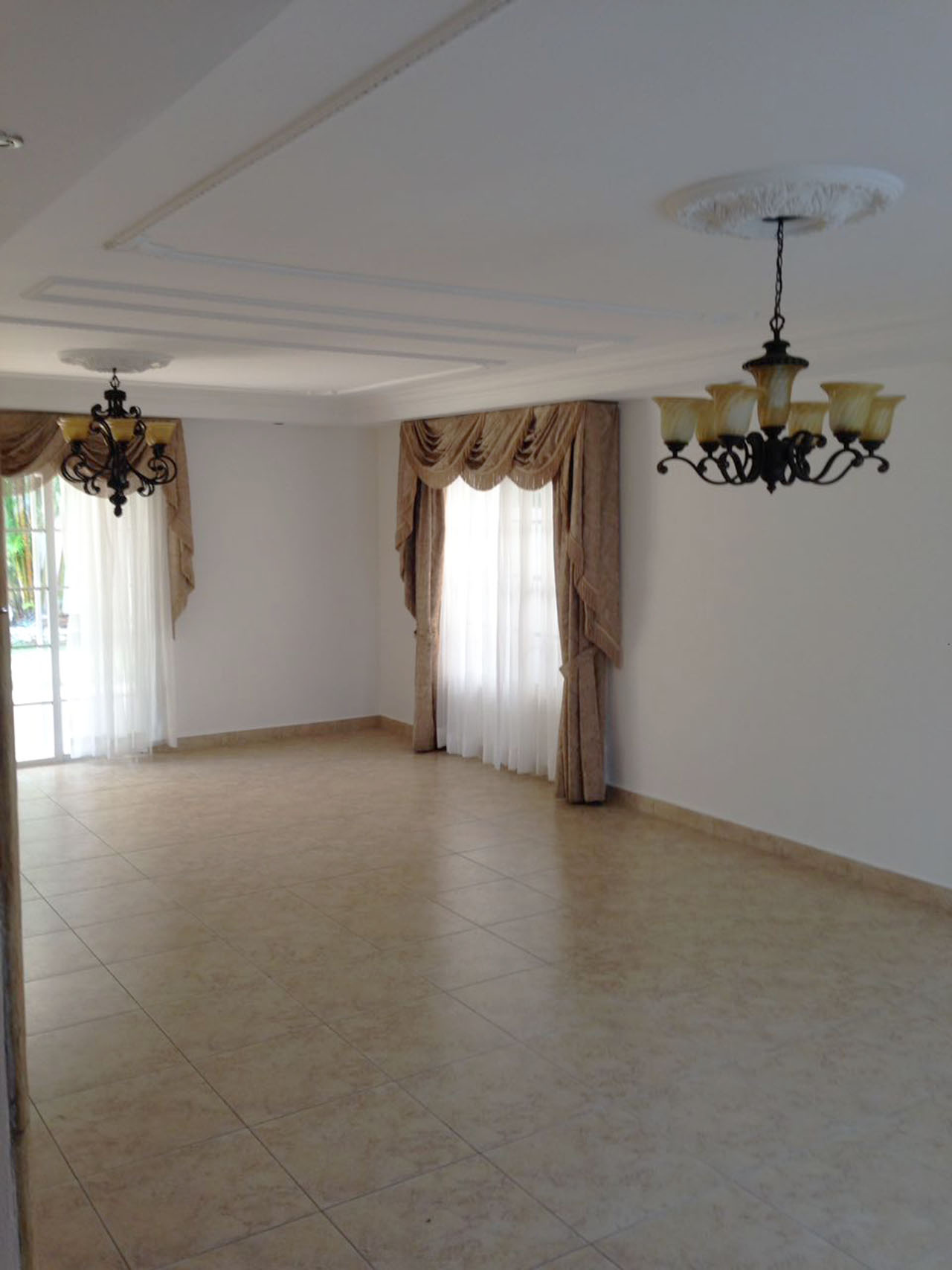 VIP Housing | Bienes Raices y Relocation