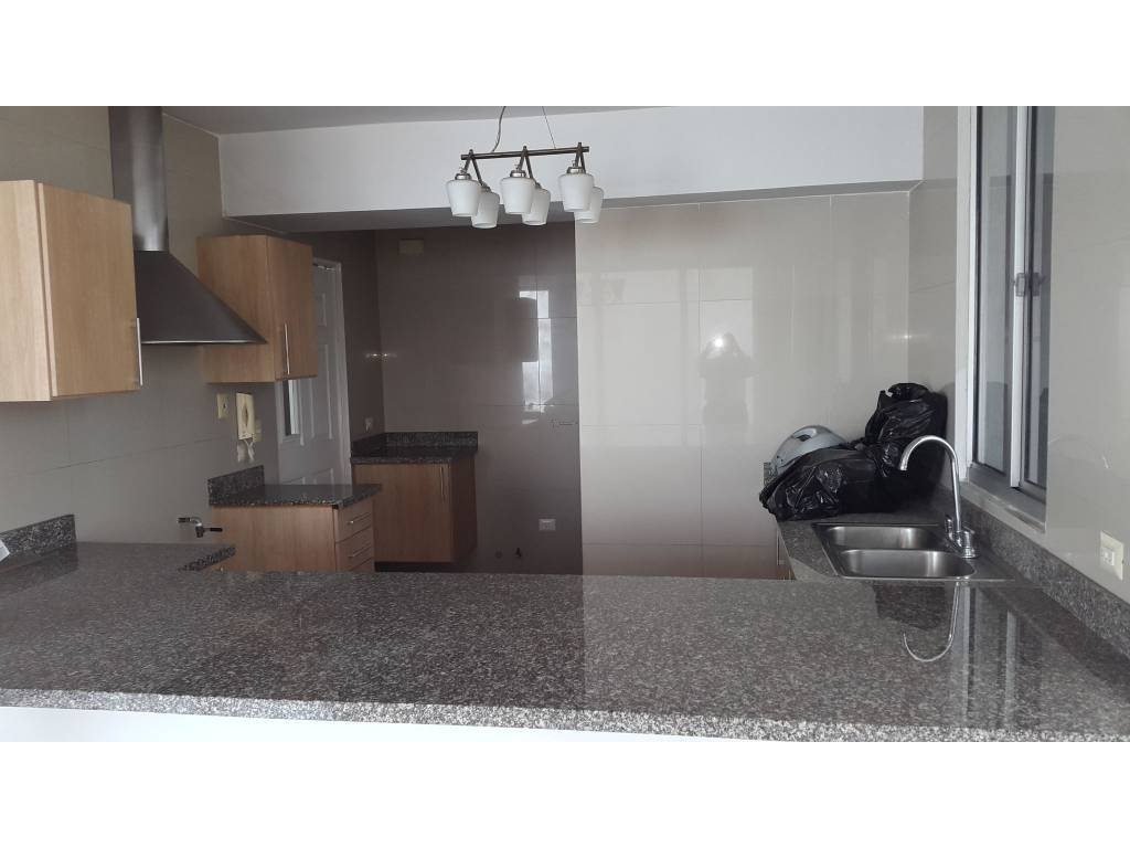VIP Housing | Bienes Raices y Relocation