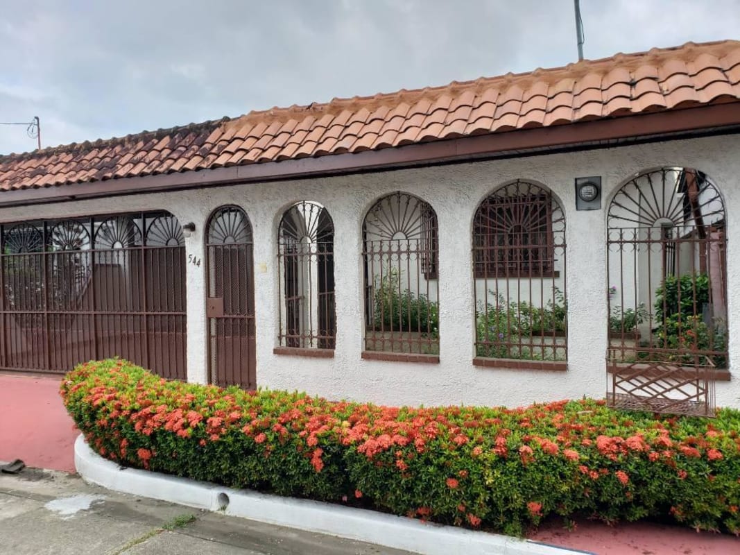 VIP Housing | Bienes Raices y Relocation
