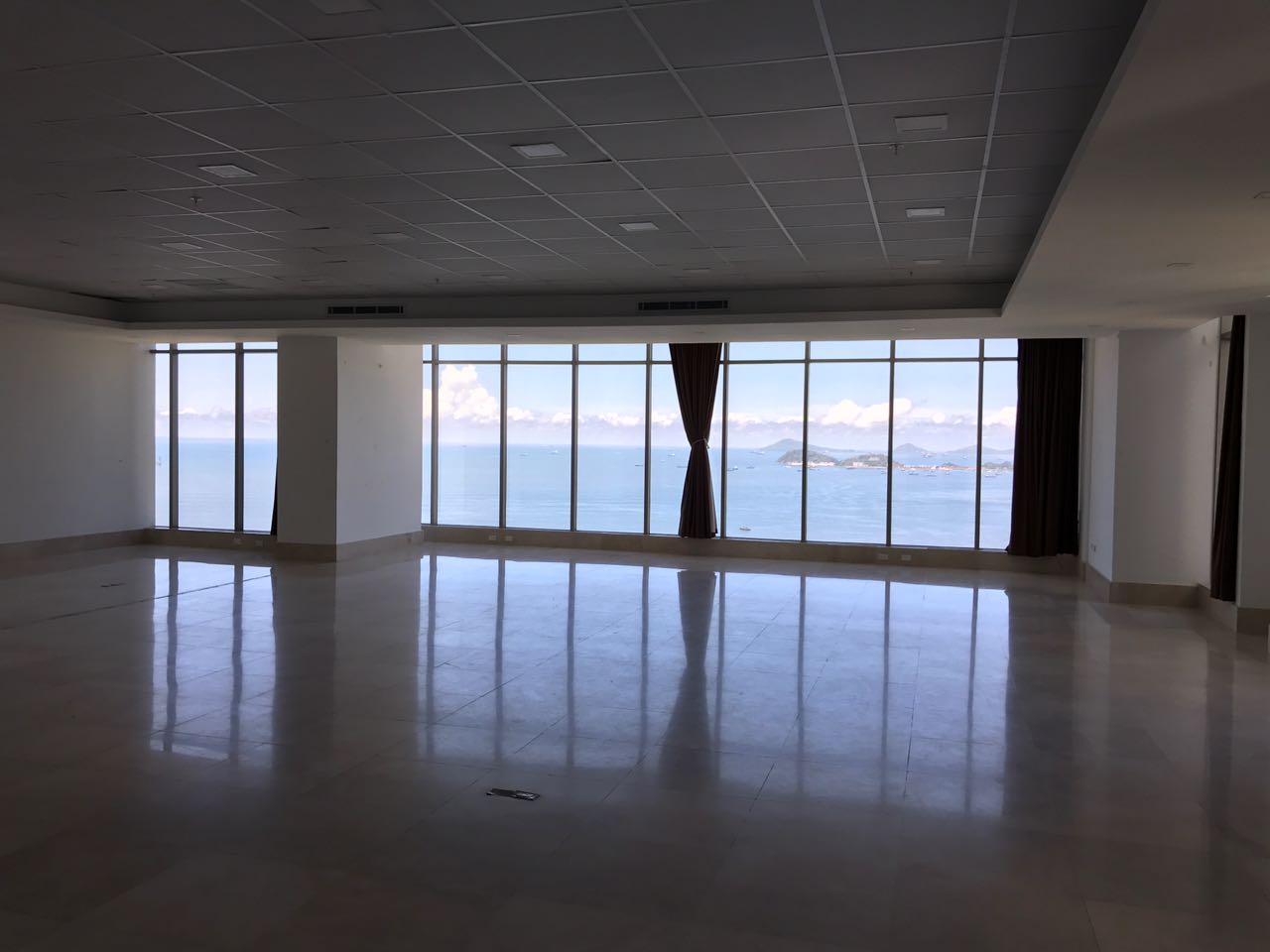 VIP Housing | Bienes Raices y Relocation