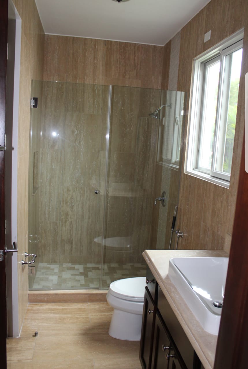 VIP Housing | Bienes Raices y Relocation