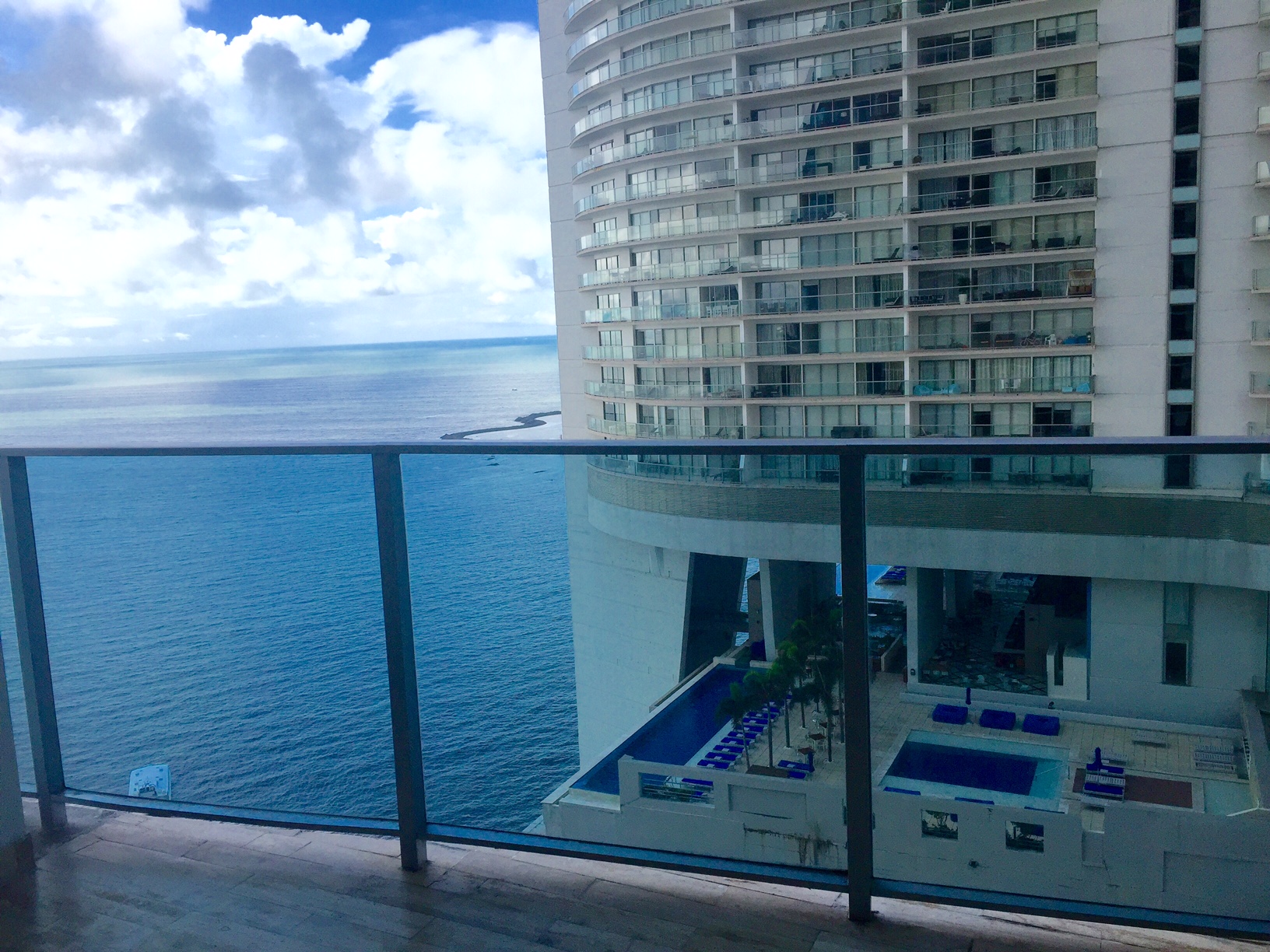 VIP Housing | Bienes Raices y Relocation