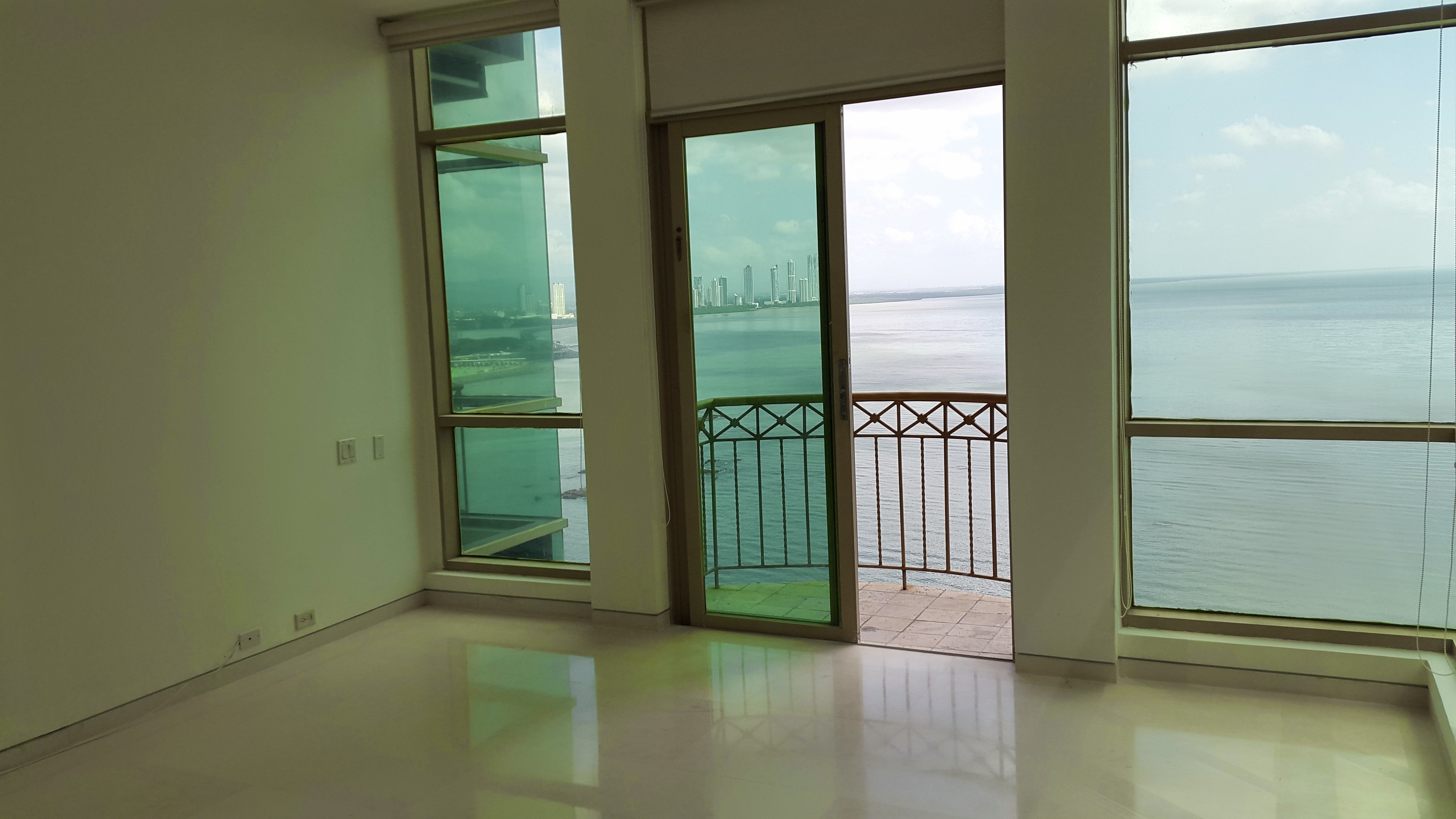 VIP Housing | Bienes Raices y Relocation