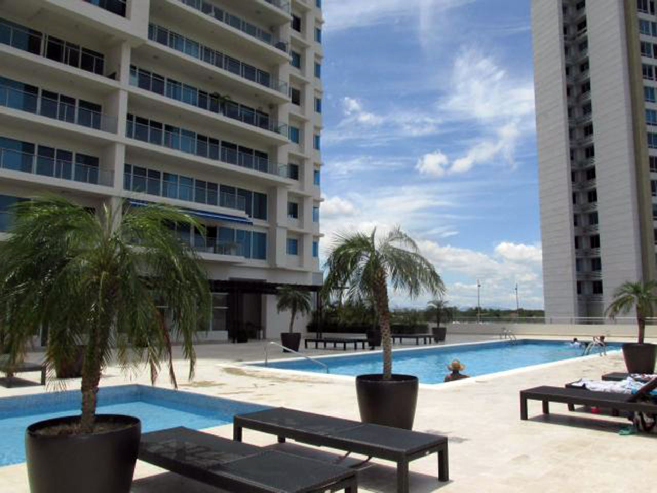 VIP Housing | Bienes Raices y Relocation