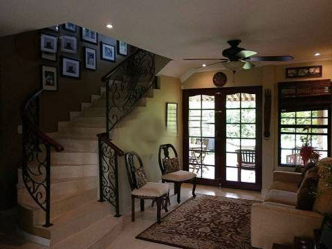 VIP Housing | Bienes Raices y Relocation