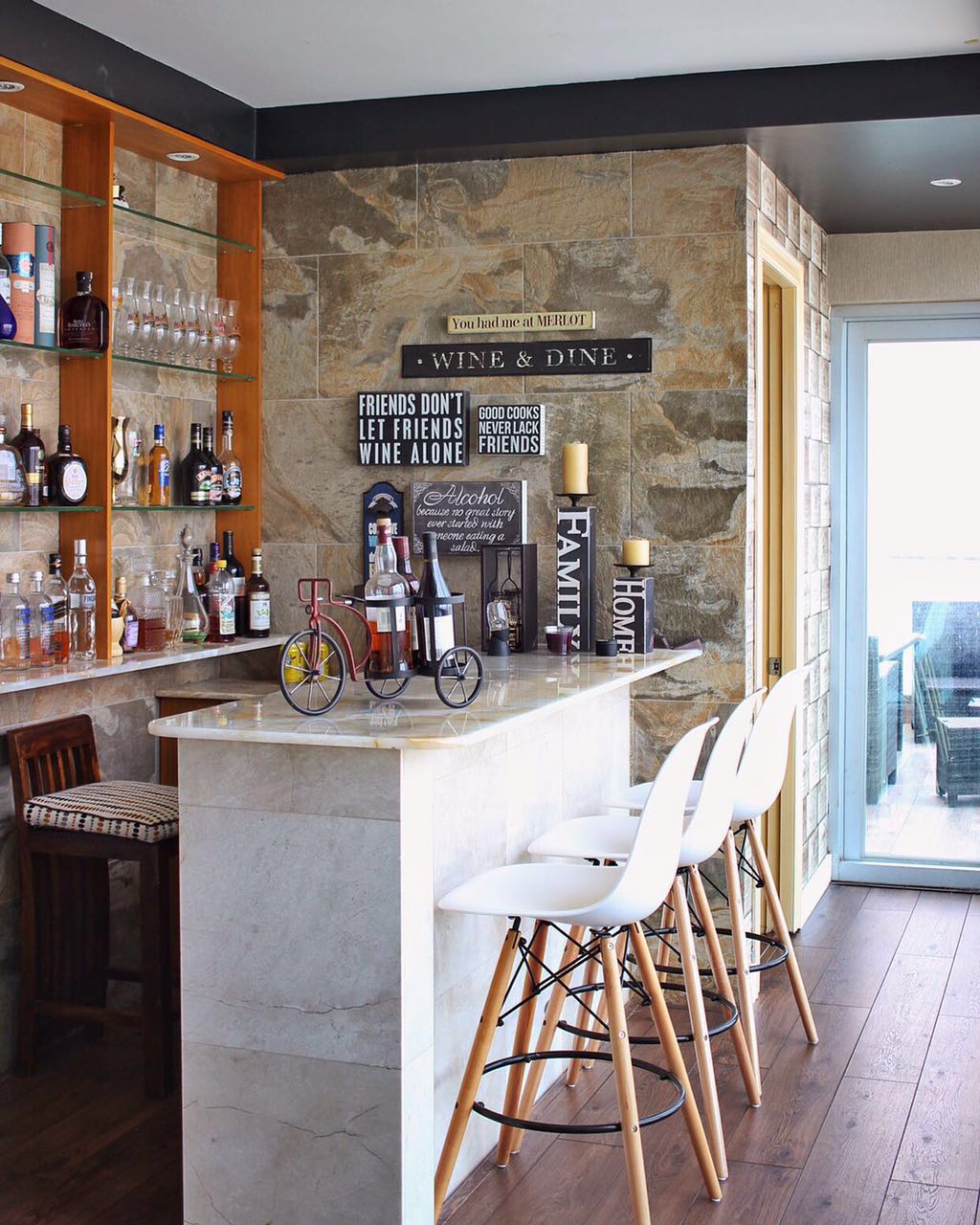 VIP Housing | Bienes Raices y Relocation